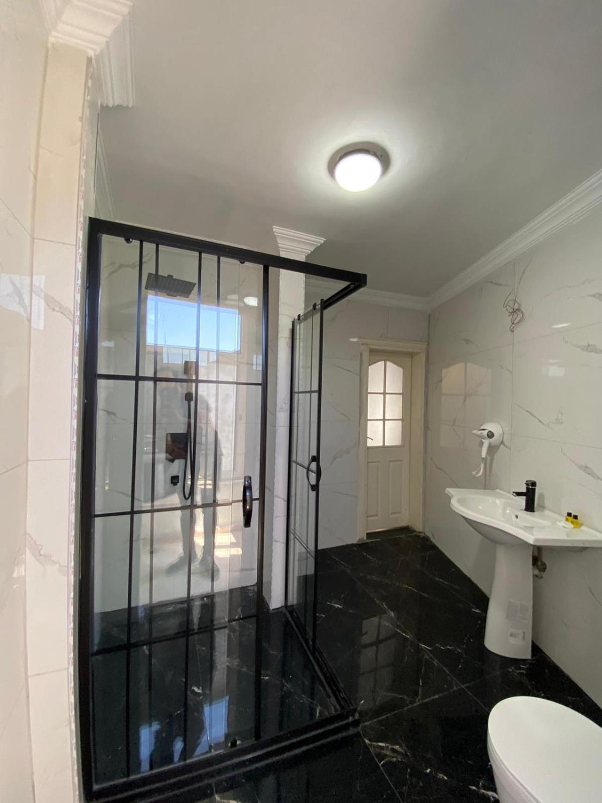Ramo'S By Ramo Apartment Istanbul Bagian luar foto