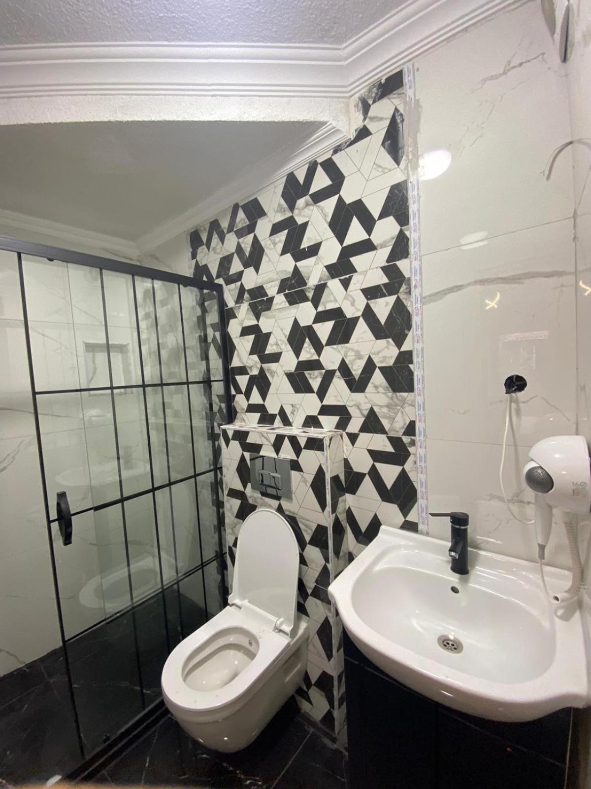 Ramo'S By Ramo Apartment Istanbul Bagian luar foto